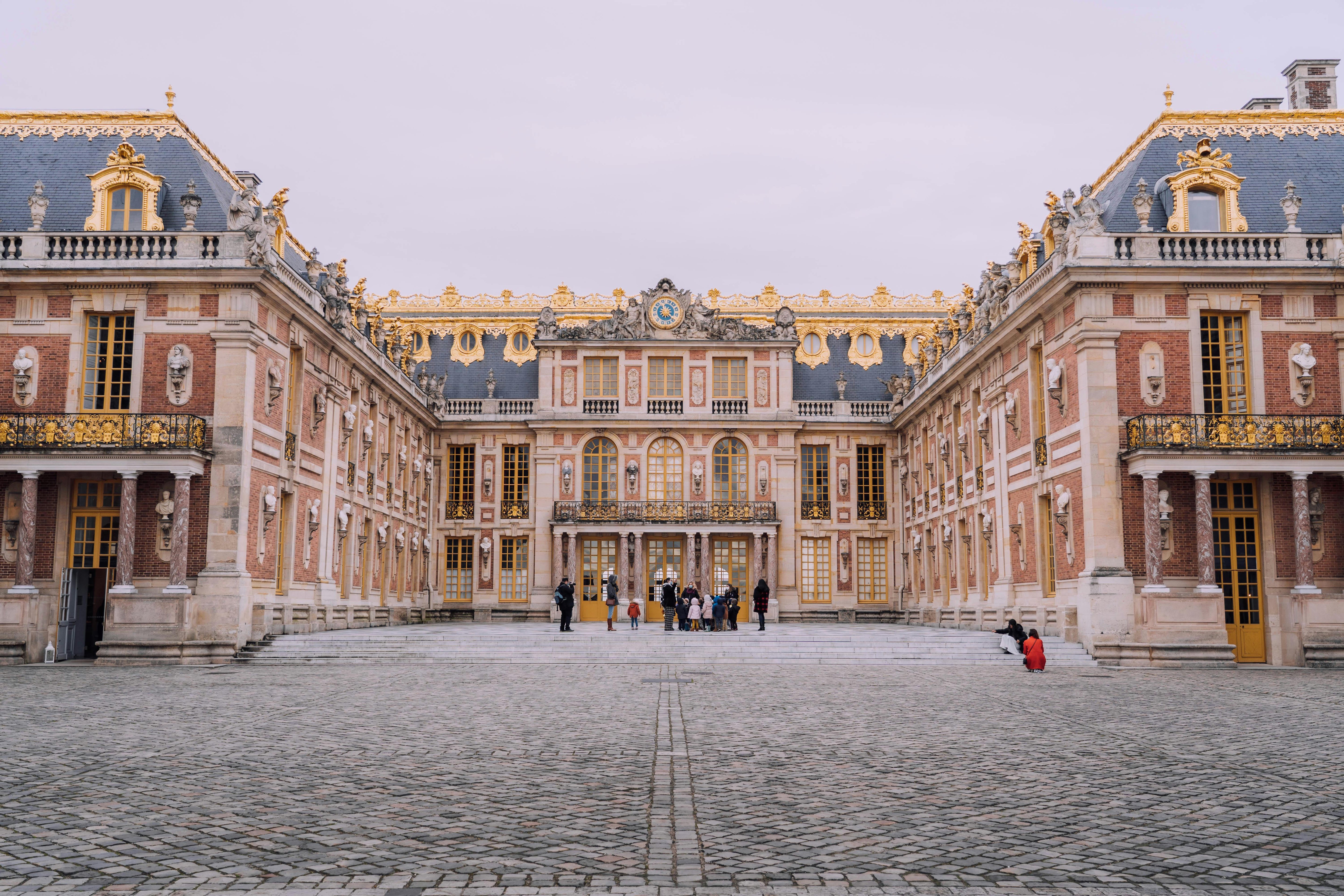 A Royal Escape: Maison Noel’s Enchantment at the Palace of Versailles
