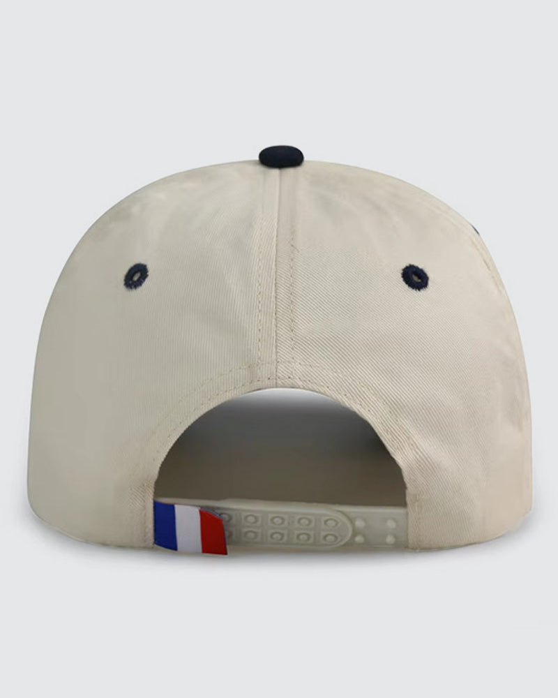 Maison Noel Hat | Cafe Montaigne