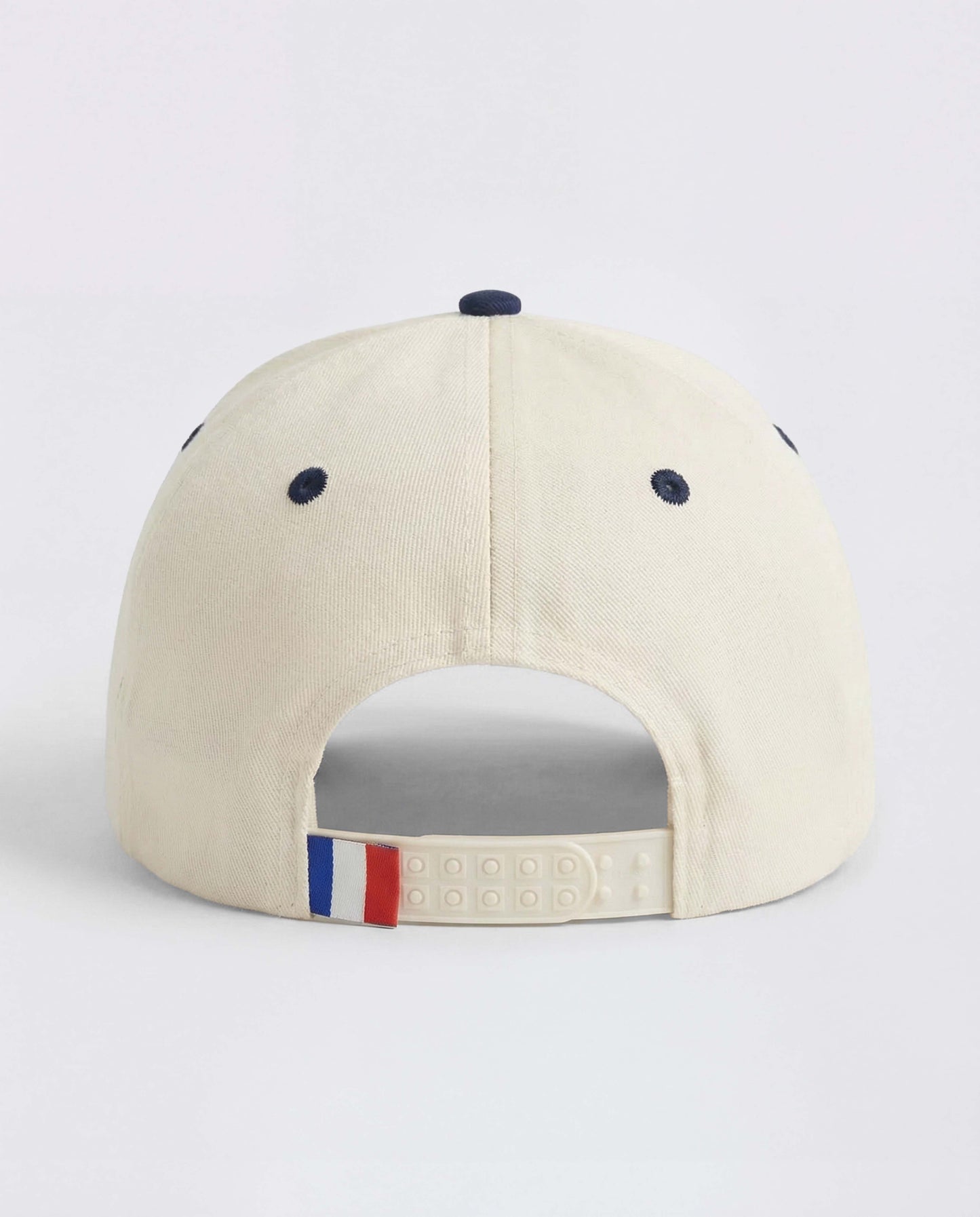 Maison Noel | Cafe Montaigne hat